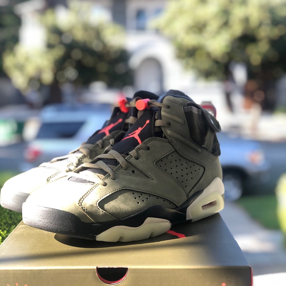 Travis Scott x Air Jordan 6